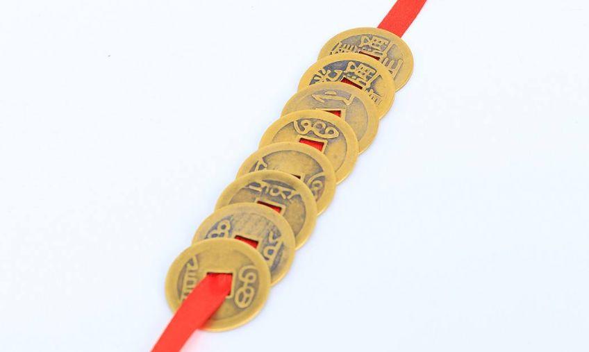 每一位密码都是一道题——谜室密室《易经与十字架》