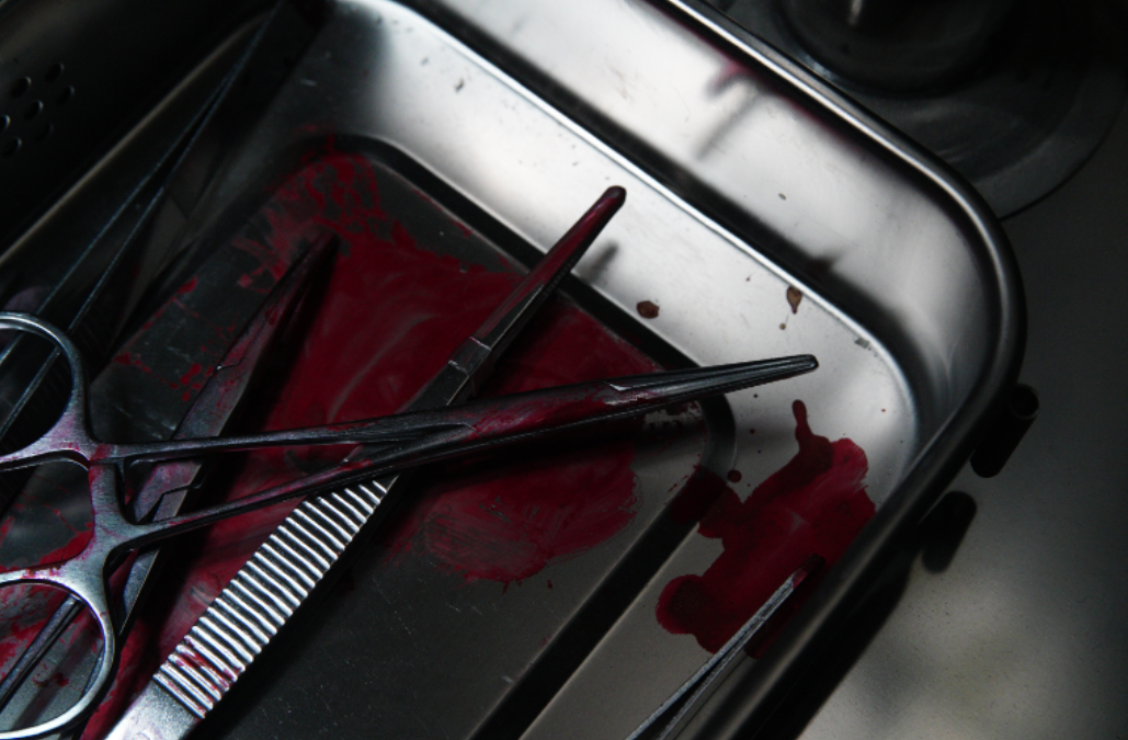 福利 | 与“尸”擦肩【 屠夫日记 】开启惊恐之旅 福利 | 与“尸”擦肩【 屠夫日记 】开启惊恐之旅