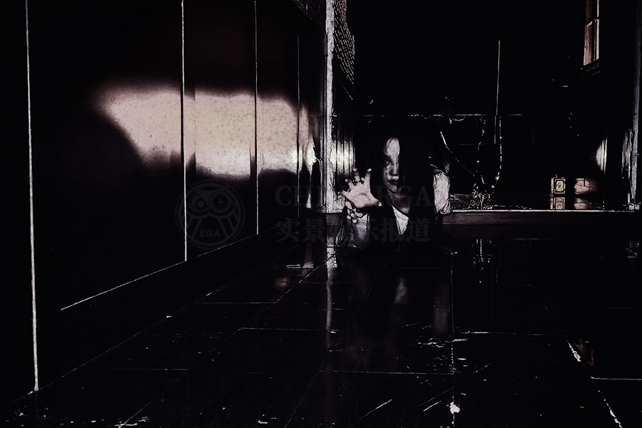 福利 | 全新力作【 EGO 】邀您共探“神秘公寓”